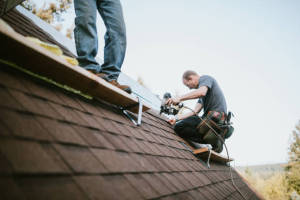 Local Roofers in Coppock, IA
